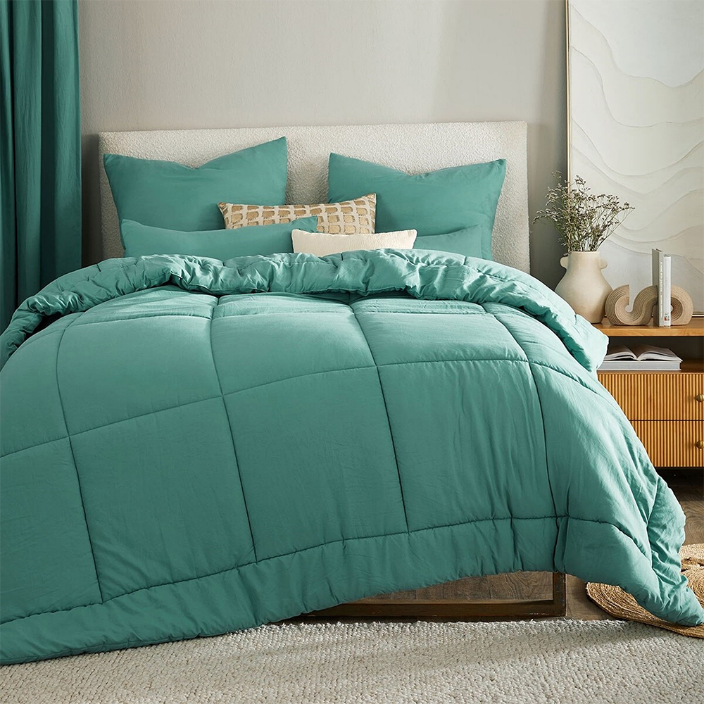 Isadora Solid Grid Quiltad Täcken Set